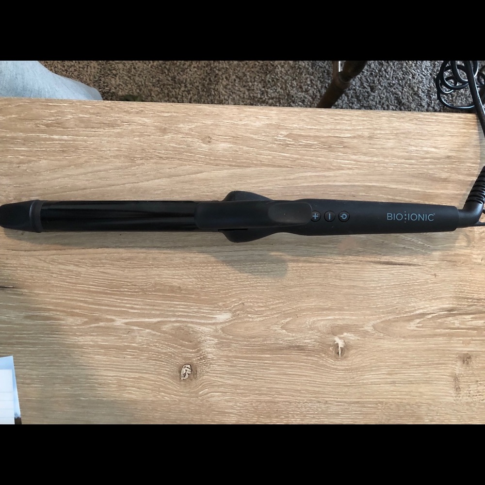 Bio ionic curling iron 1”